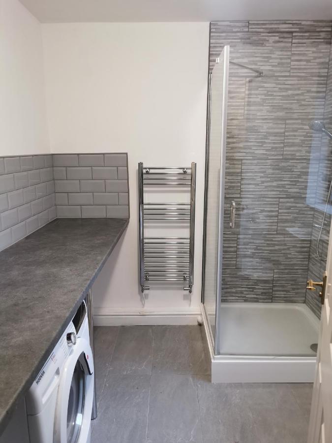 Parkside House 3 Bedroom 2 Bathroom. Parking. Barrow-in-Furness Exterior foto